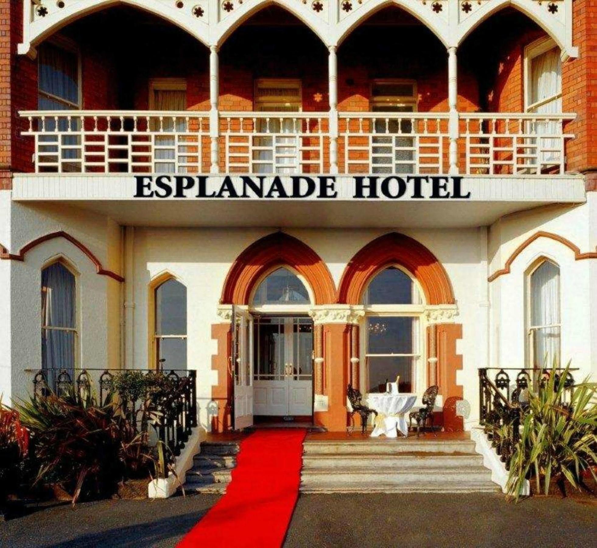 Esplanade Hotel On The Seafront Bray Bagian luar foto